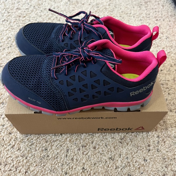 reebok alloy toe shoes